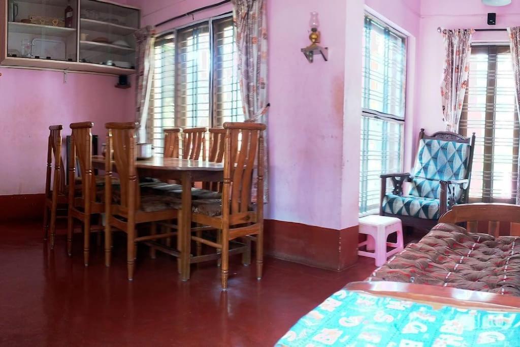 Runnin Airport - Homestay Gurpur Dış mekan fotoğraf