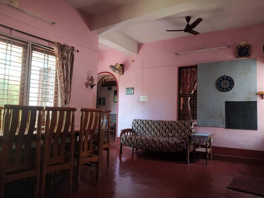 Runnin Airport - Homestay Gurpur Dış mekan fotoğraf