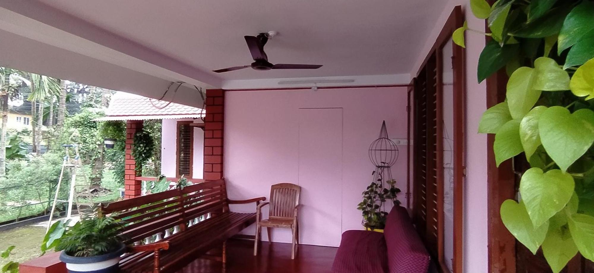 Runnin Airport - Homestay Gurpur Dış mekan fotoğraf